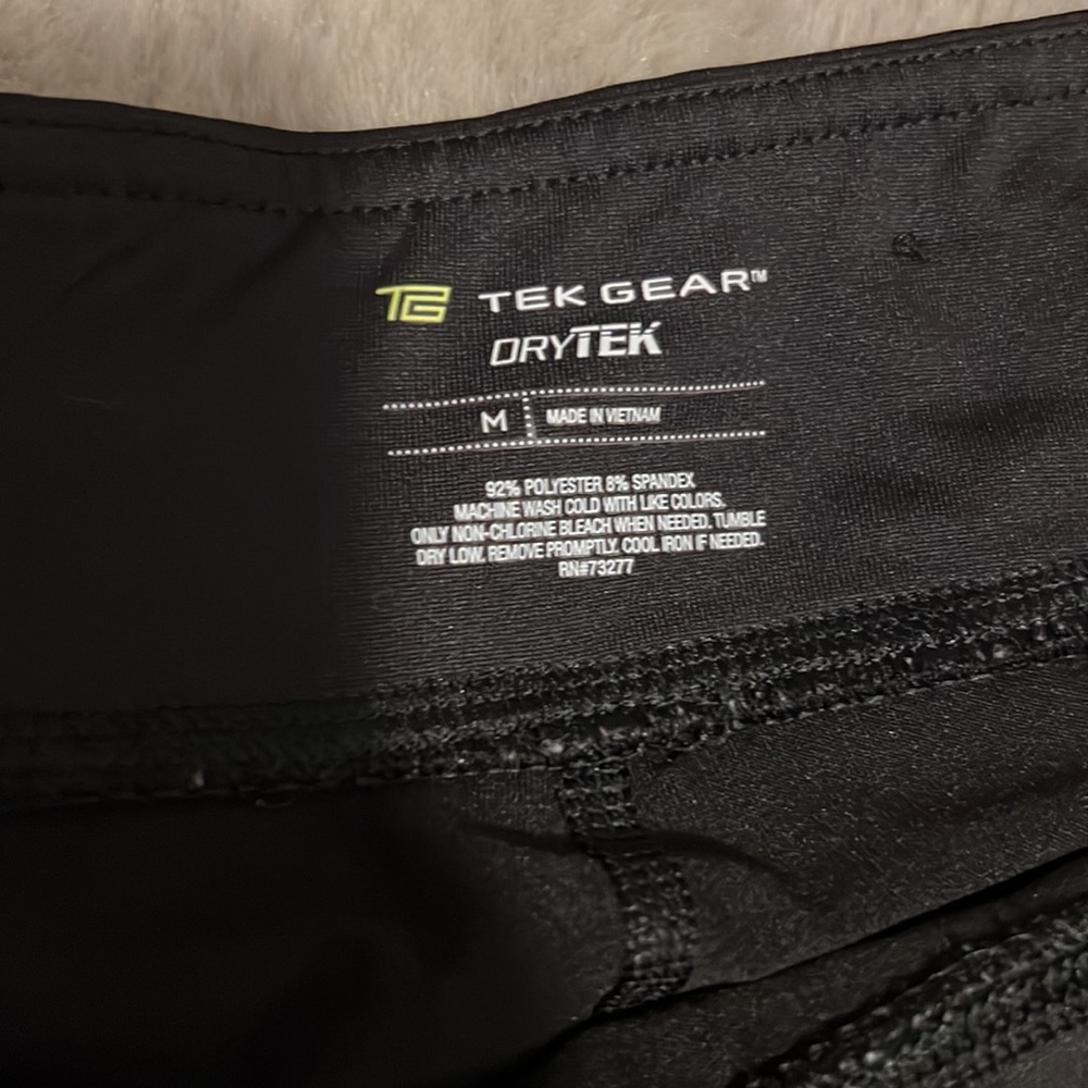 Black Athletic Skort - TEKGEAR (DryTEK) with Built in Shorts, Womens/Juniors M - Picture 4 of 5